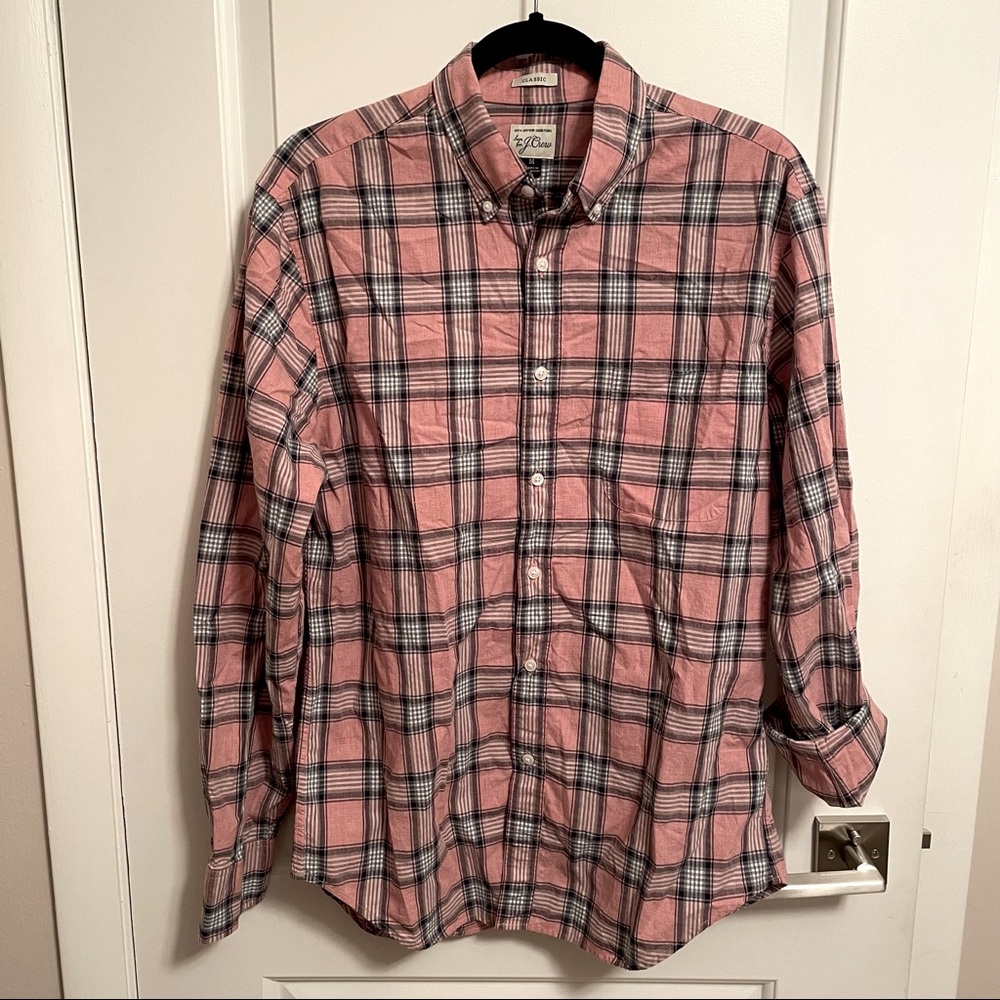 J. Crew 109% Cotton CLASSIC FIT Long Sleeve Botton Down Men’s Shirt Size M
